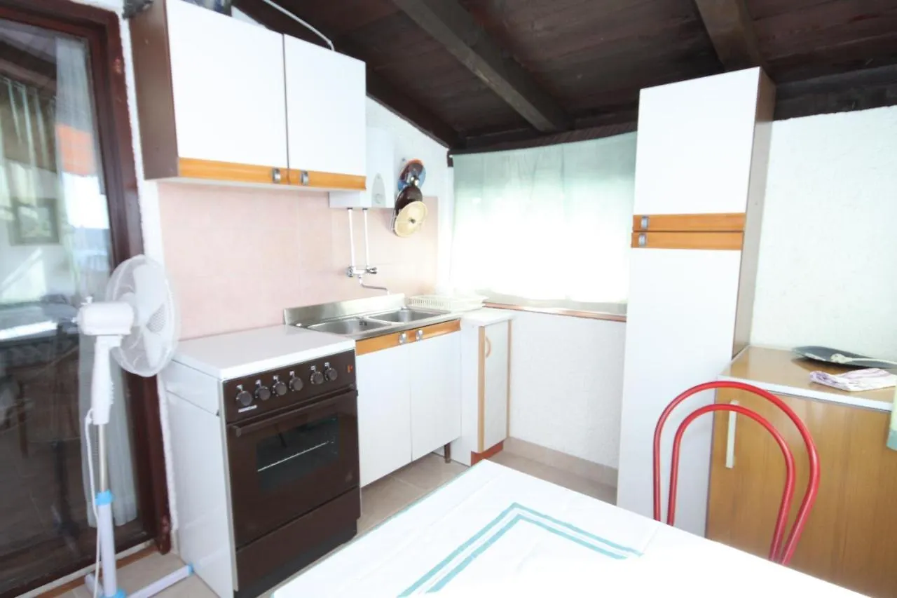 Apartments By The Sea Medulin - 2255